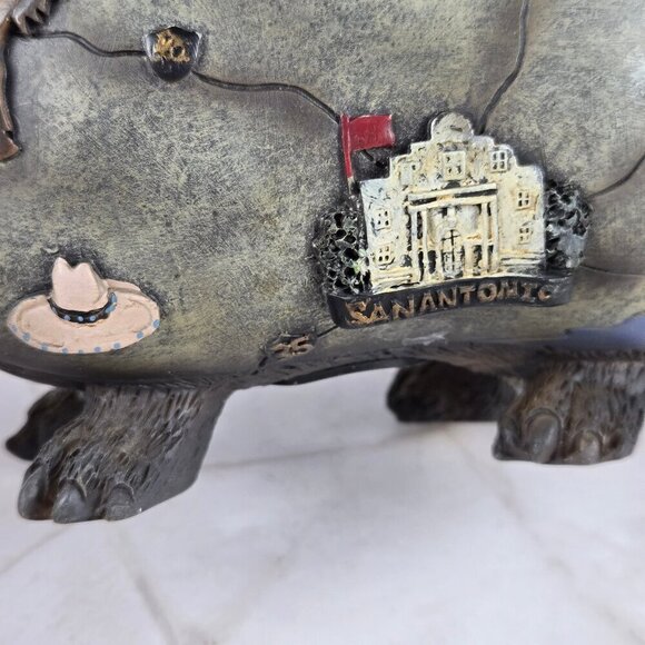 Resin 3D Armadillo Piggy Bank Texas Themed Longhorn Oil Derrick Rose Map Skyline - Picture 4 of 14